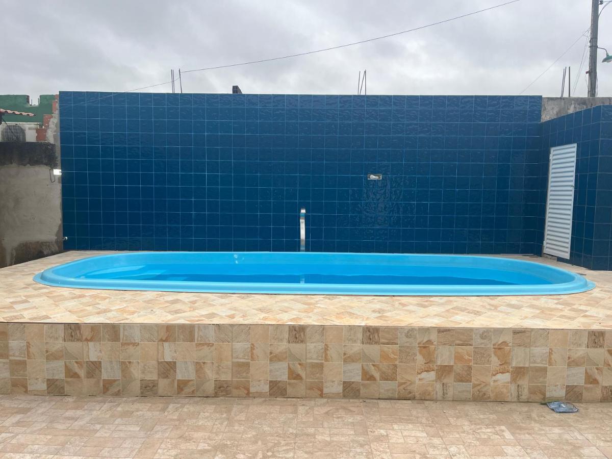 Casa Familiar De Veraneio Гуаружа Екстериор снимка
